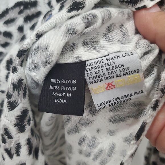 Sherry Cervi xRU Apparel size XL Pink Pearl Snap,Animal Print Long Sleeve, Shirt - Picture 6 of 8